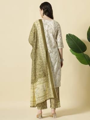 green pure cotton paisley,thread work kurta dupatta pant set 3