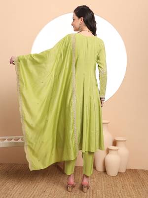  green silk dori embroidery anarkali kurta dupatta pant set 3