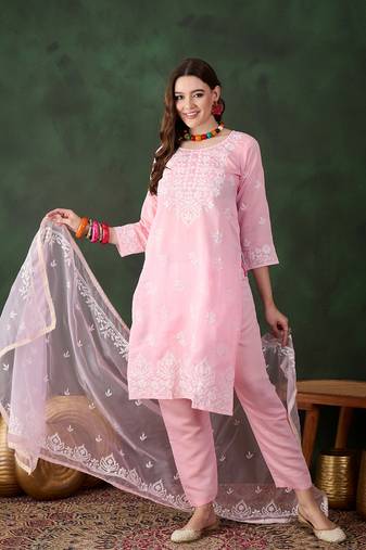 Women's baby pink roman silk kurta set