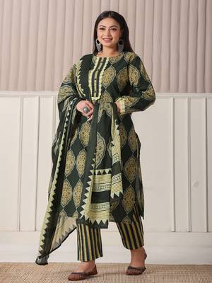 green block print cotton lace work plus size kurta set with pant & dupatta 5
