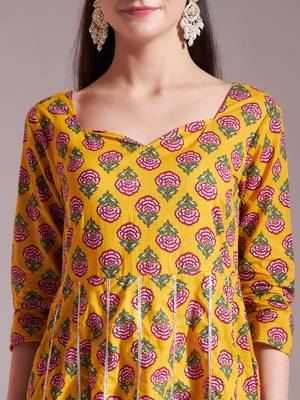 mustard cotton gotta work kurta set with pant & dupatta 4