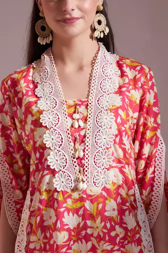 pure cotton pink kurta dupatta set with lace detailing