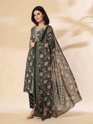 green cotton straight kurta dupatta set 2