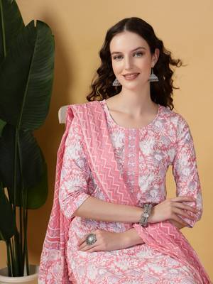 pink floral print straight kurta trouser dupatta set 5