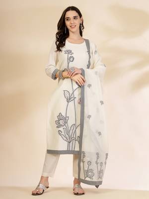 off-white handloom cotton jacquard sequins work kurta dupatta pant set 1