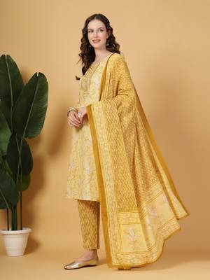 yellow floral print thread work straight kurta trouser dupatta set 2