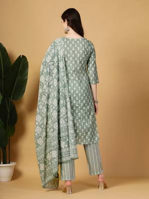 sea green pure cotton floral,lace work kurta dupatta pant set 3