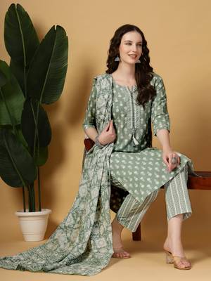 sea green pure cotton floral,lace work kurta dupatta pant set 5