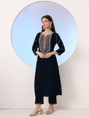 navy blue velvet zari work kurta trouser dupatta set 5