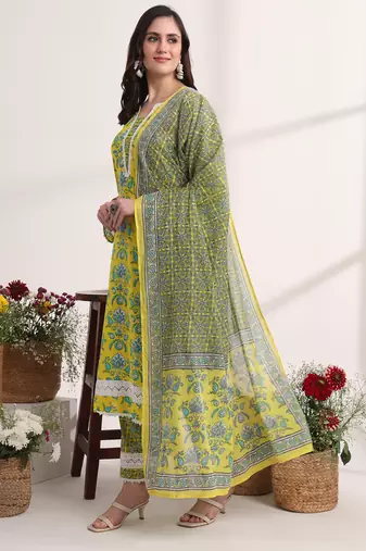 yellow floral print pakistani style kurta trouser and dupatta set
