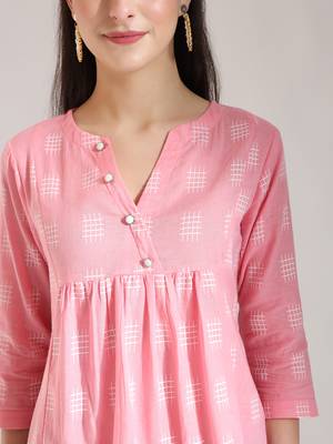pink handloom cotton gathered or pleated top 4