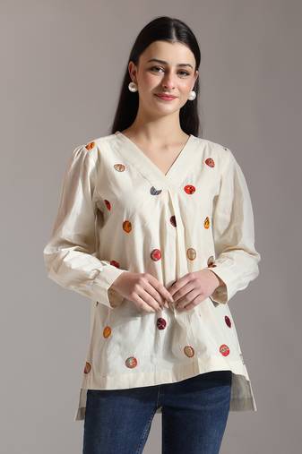 white pure cotton applique work top