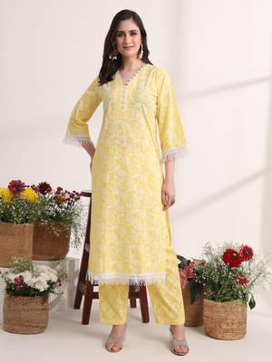 yellow floral lace work straight kurta pant dupatta set 4