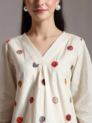 white pure cotton applique work top 4