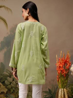 Hand embroidered green cotton lucknowi chikankari short kurti 2