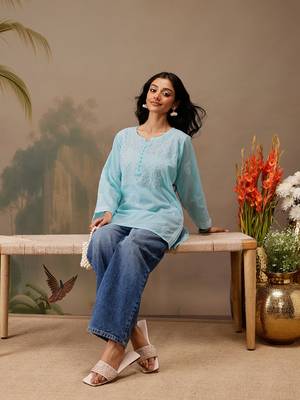Hand embroidered blue cotton lucknowi chikankari short kurti 5