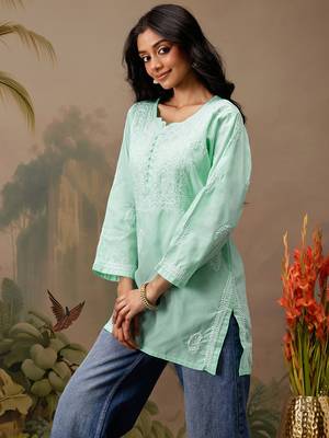 Hand embroidered sea green cotton lucknowi chikankari short kurti 4