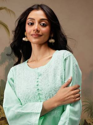 Hand embroidered sea green cotton lucknowi chikankari short kurti 5