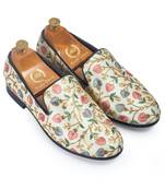 Beige embroidered ethnic kalamkari slipons
