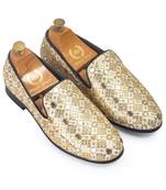 Beige embroidered ethnic darpan slipons