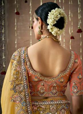 Mustrad Tissue Dola Silk Zari With Weaving Heavy Embroidery & Heavy Designer Contras Blouse 4