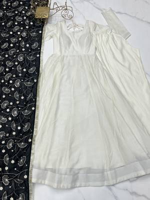 Soft Vichitra Silk Fully Flair Kali Pattern And Canvas Patta Kurti With Dupatta And Pent 7