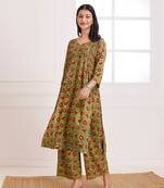 Green & red bagru hand block printed cotton pintucks kurta pant