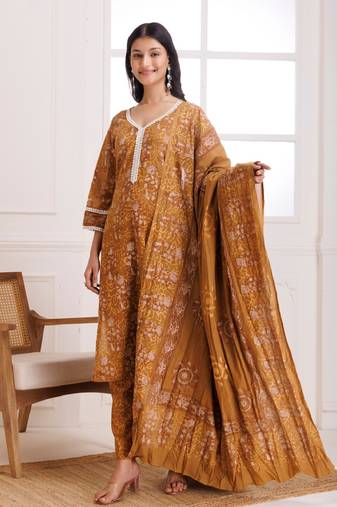 Mustard butta dabu hand block cotton suit set