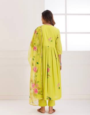 Rangreza green handpainted gathered suit set - set of 3 3