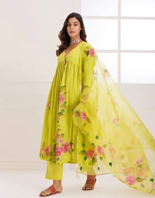 Rangreza green handpainted gathered suit set - set of 3 5