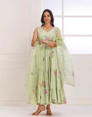 Rangreza pista green handpainted tier suit set - set of 2 1