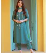 Heer blush green hand embroidered silk kurta pant with hand painted dupatta
