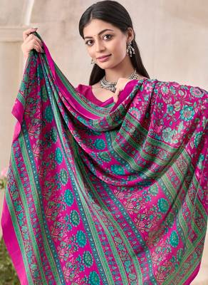 Magenta pink floral print crepe silk fancy saree with unstitched blouse for women's wear 2
