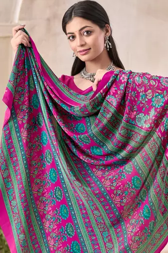 Magenta pink floral print crepe silk fancy saree with unstitched blouse for women's wear