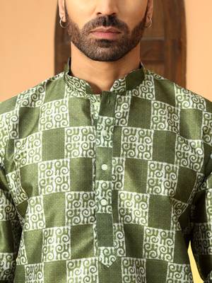 Batik printed silk blend mandarine collor green kurta 2
