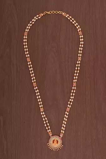  pearl necklace with laxmi pendant
