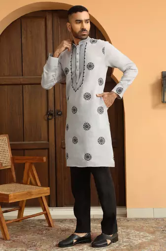 Ethnic motifs embroidered cotton silk mandarin collor grey kurta