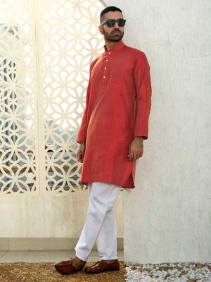 Silk blend ethnic motifs jacqaurd maroon kurta 4