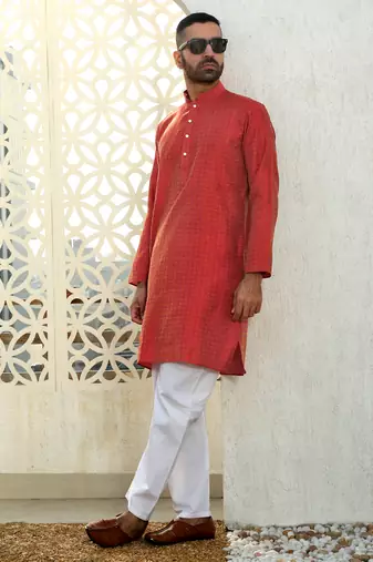 Silk blend ethnic motifs jacqaurd maroon kurta with pyjama