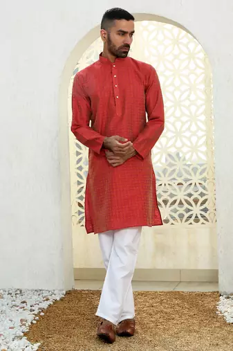 Silk blend ethnic motifs jacqaurd maroon kurta with pyjama