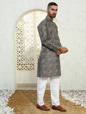 Paisley printed green mandarin collor cotton summer kurta with pyjama 5