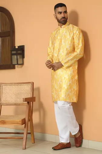 Silk blend tie-dye printed madarine collor yellow kurta with pyjama