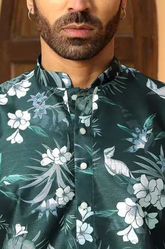 Floral printed green mandarin collor silk blend kurta with pyjama