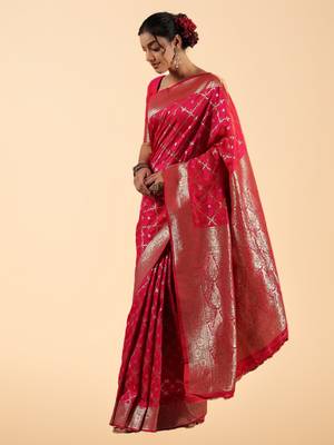 crimson banarasi art silk saree with diamond zari weaving 2