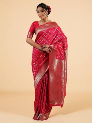 crimson banarasi art silk saree with diamond zari weaving 4