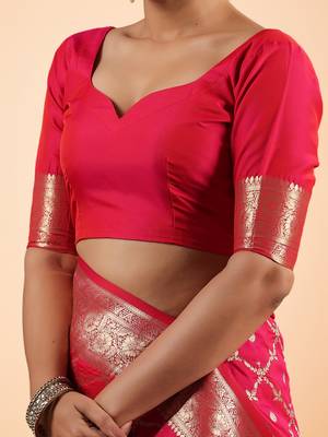 crimson banarasi art silk saree with diamond zari weaving 5