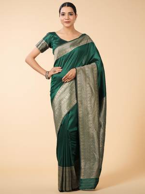 emerald green banarasi art silk saree with gold zari weaving 1