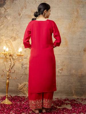 Women's silk blend embroidered straight kurta with palazzo & nazneen dupatta set 2