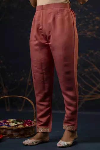 Women's embroidery silk blend straight kurta with pant & chanderi dupatta set