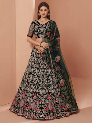 green floral zari embroidered net lehenga set choli with dupatta 4